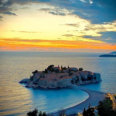 Apartments Aleksandar Sveti Stefan Extérieur photo
