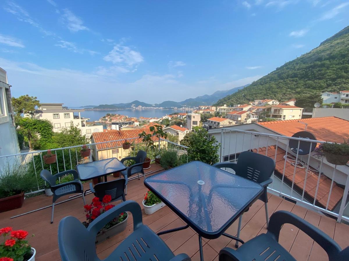 Apartments Aleksandar Sveti Stefan Extérieur photo