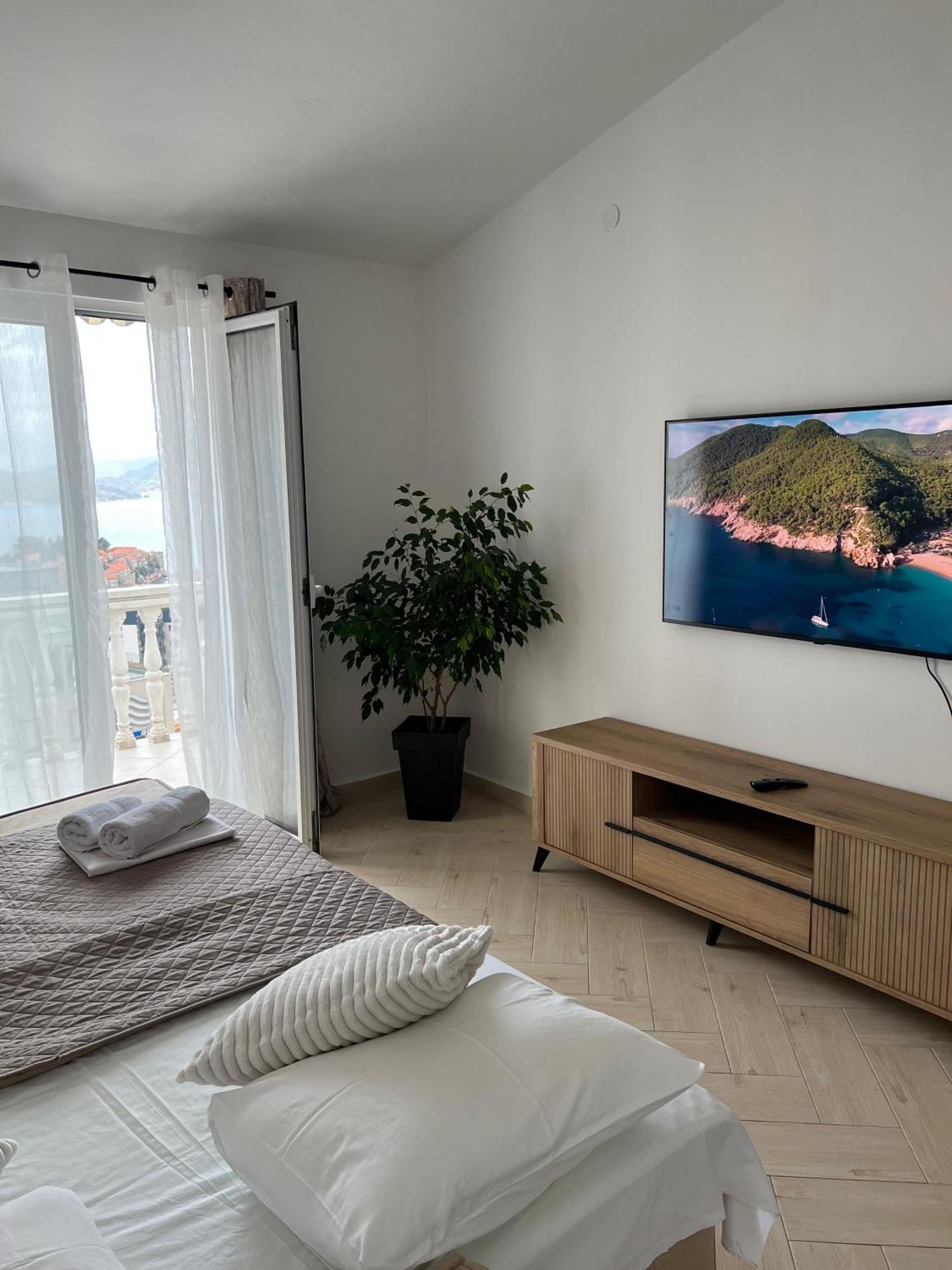 Apartments Aleksandar Sveti Stefan Extérieur photo