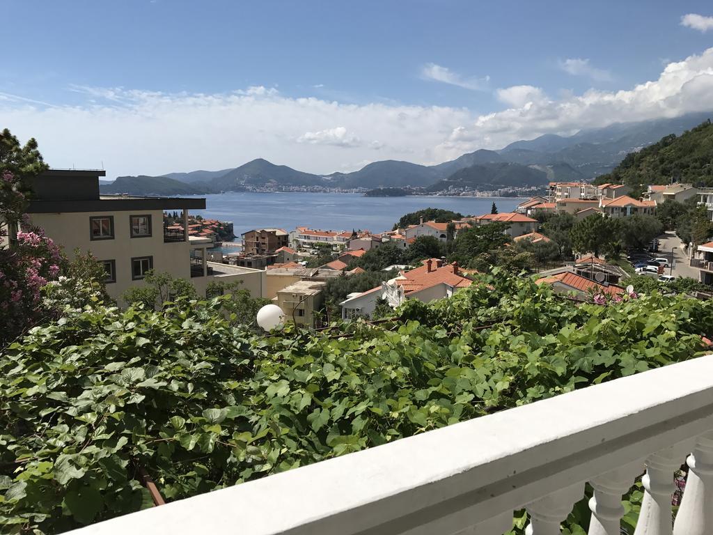 Apartments Aleksandar Sveti Stefan Extérieur photo